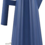 ALESSI - "PLISSÉ" Bollitore in resina termoplastica, disponibile in 4 colori e 3 capacità, *Bianco*, *Nero*, *Grigio* e *Verde*, *1 litro*, *1,5 litri*, *1,7 litri* - Blu, 1,7 litri