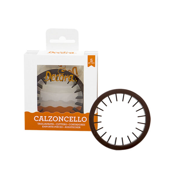 Tagliapasta calzoncello in plastica di Decora