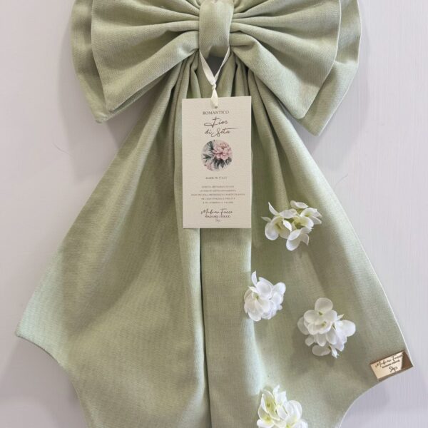 Primavera fiocco in seta verde di Madame Fioccò