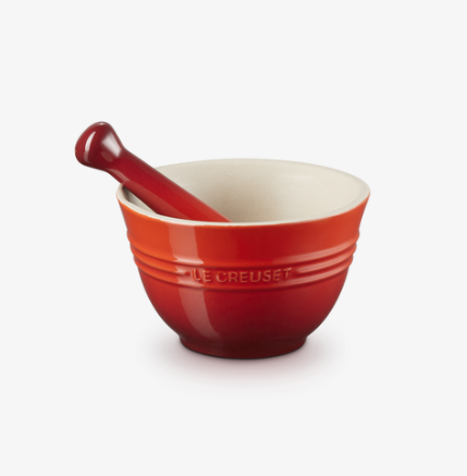 Mortaio con pestello 300 Ciliegia Le Creuset